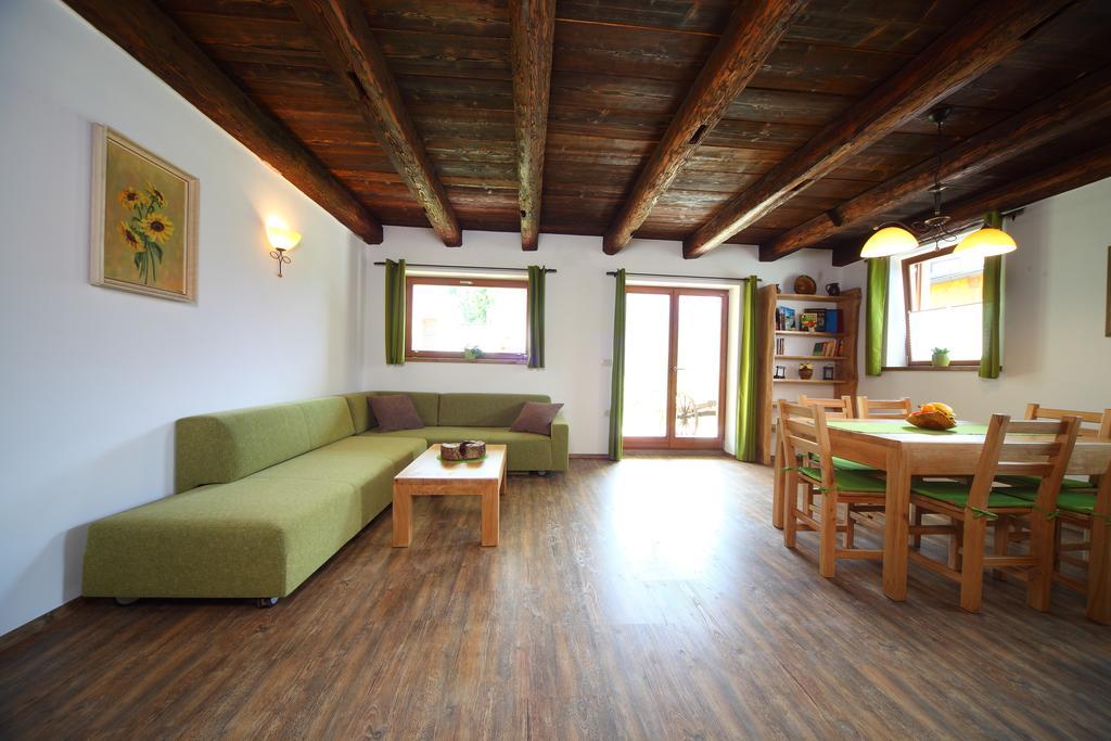 קרנייסקה גורה Pod Ponco Apartments מראה חיצוני תמונה